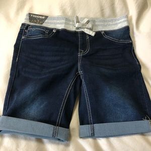 Girls Denim jean shorts Size 14 NWT